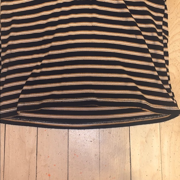 Forever 21 Striped Button Down Shirt - Picture 5 of 7